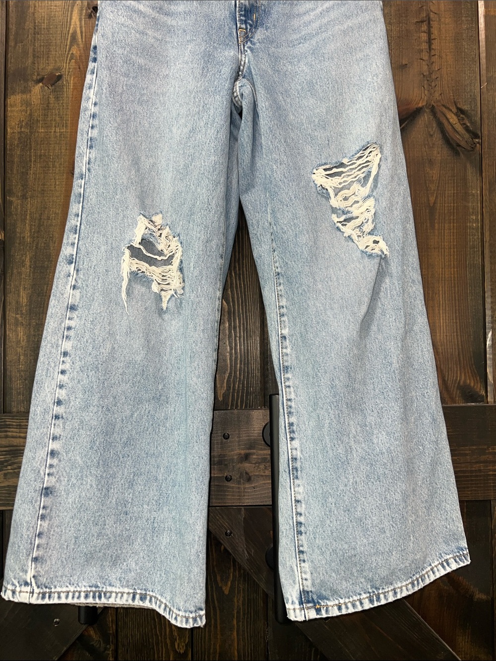 Levi's '94 Baggy Wide Leg Jeans 28 Distressed Light - Picture 5 of 12